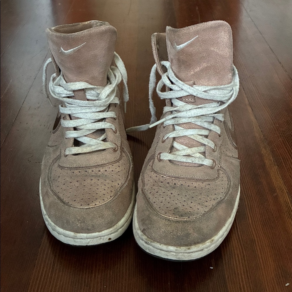 Nike Air: Gold Vintage Hightops
